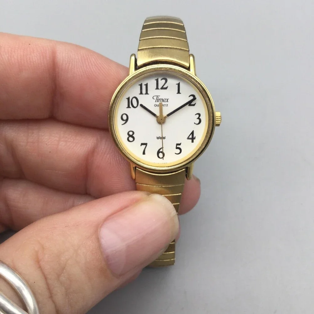 Vintage Timex Womens Watch 23mm White Dial Gold Tone Stretch Band New Battery